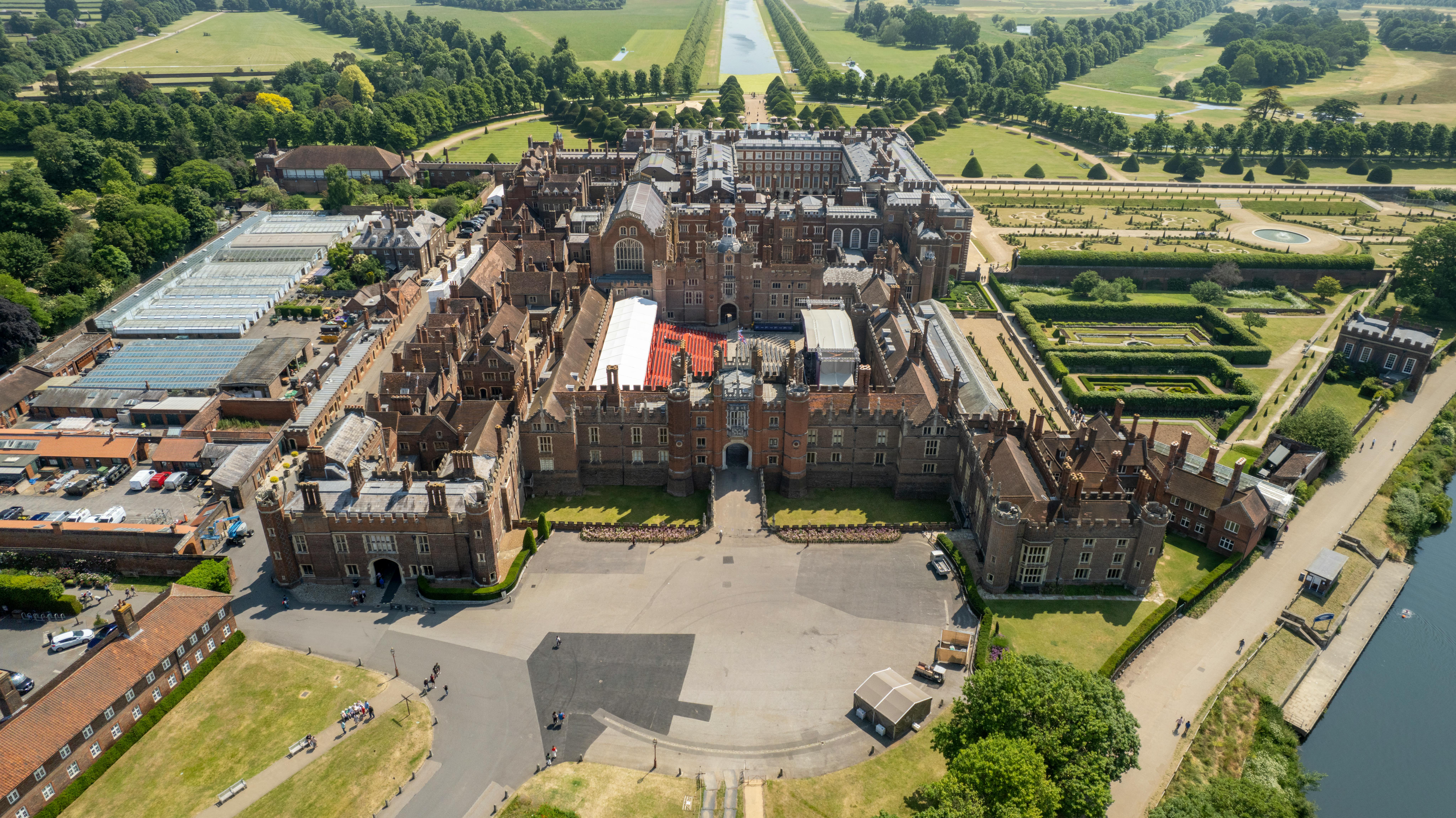 Hampton Court Palace